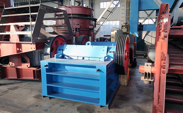 单缸圆锥破碎机图解